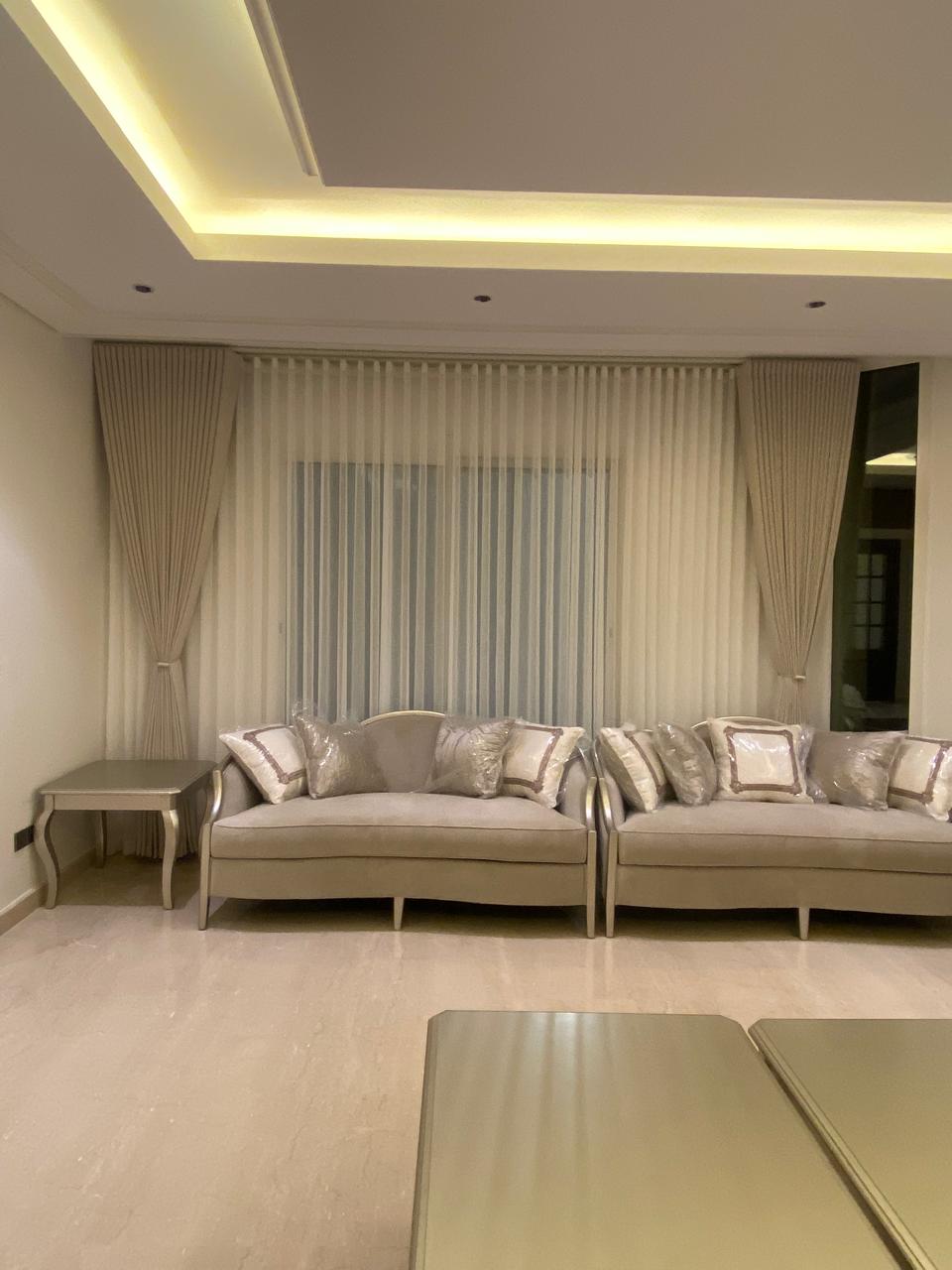 ستائر زيبرا